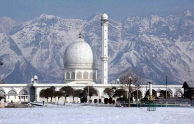 Hazratbal Shrine